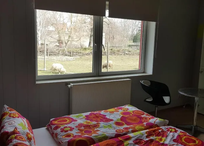 Zimmervermietung Zahn Bed & Breakfast *