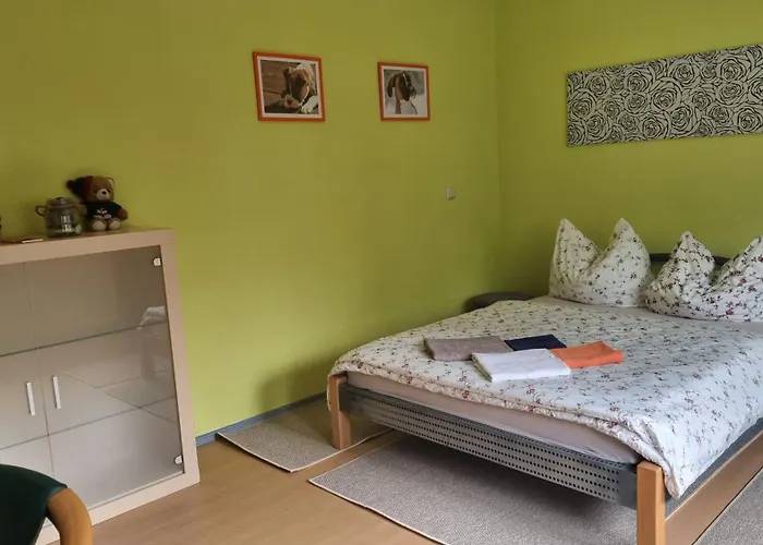 Zimmervermietung Zahn Bed & Breakfast *